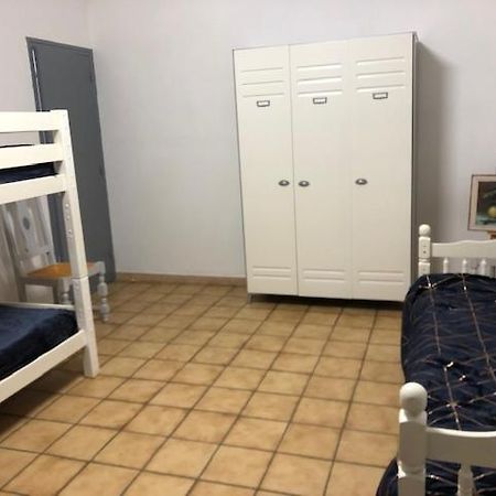 Hoche Apartment Coursan Bagian luar foto