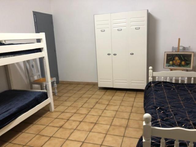 Hoche Apartment Coursan Bagian luar foto