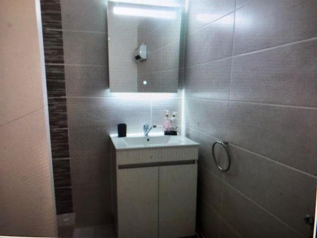 Hoche Apartment Coursan Bagian luar foto