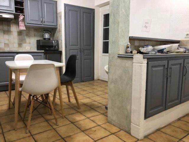 Hoche Apartment Coursan Bagian luar foto